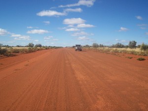 1280px-Great_Central_Road_near_Tjukayirla